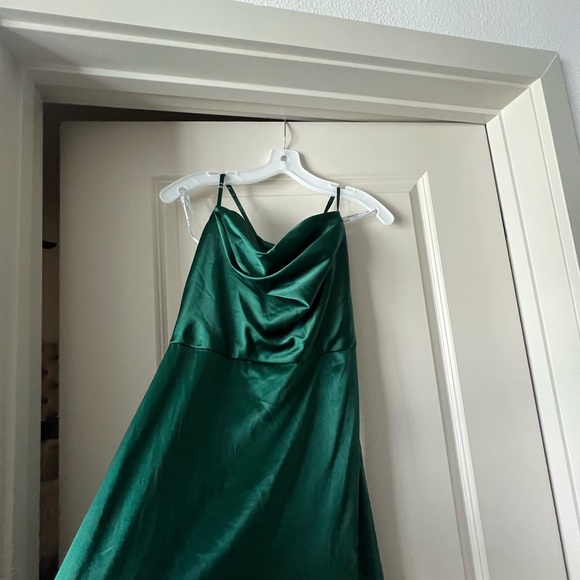 David’s Bridal Dress - Picture 3 of 9